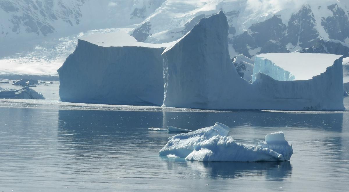 Ekipa "Trzech sztuk w Antarktyce" rozpoczęła rejs