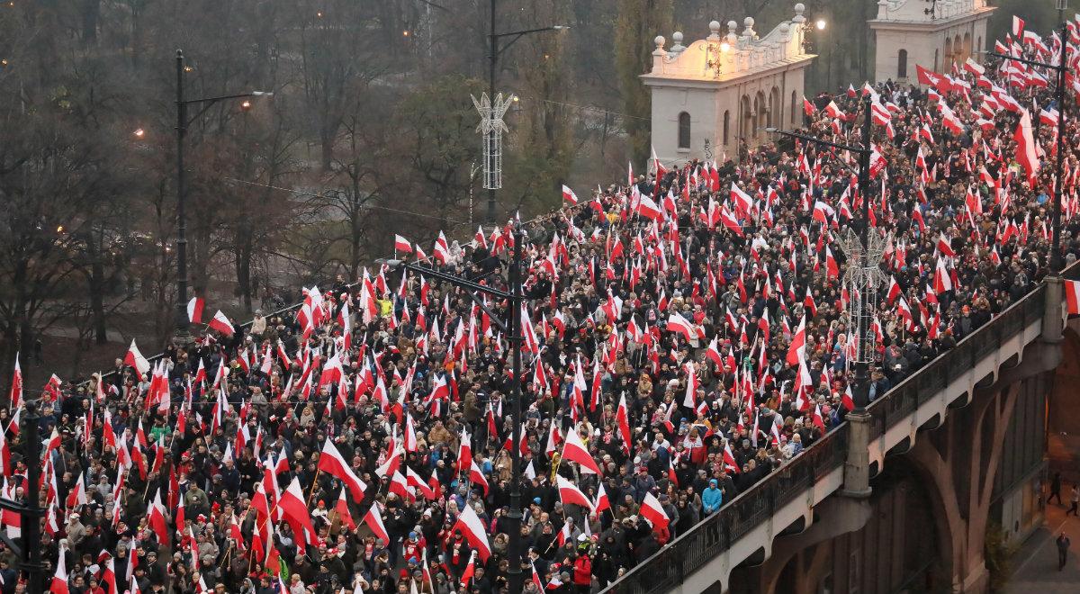 Biało-Czerwony Marsz przeszedł ulicami Warszawy. Policja: 250 tysięcy uczestników