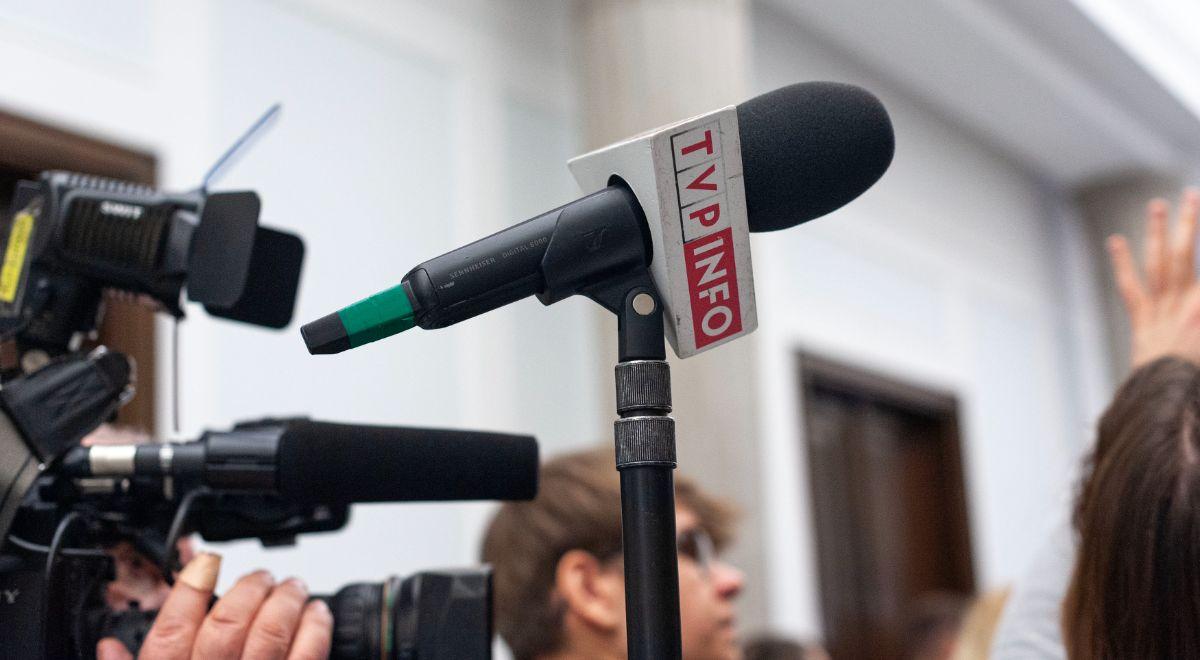 "Chce zagłodzić media publiczne". Prof. Szewczak ocenia projekt budżetu rządu Tuska