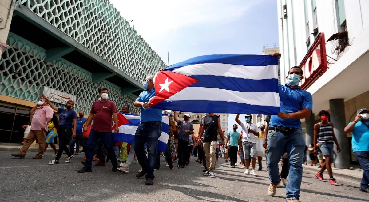 Władze Kuby próbują pokonać kryzys. Dopuściły działalność małych i średnich firm