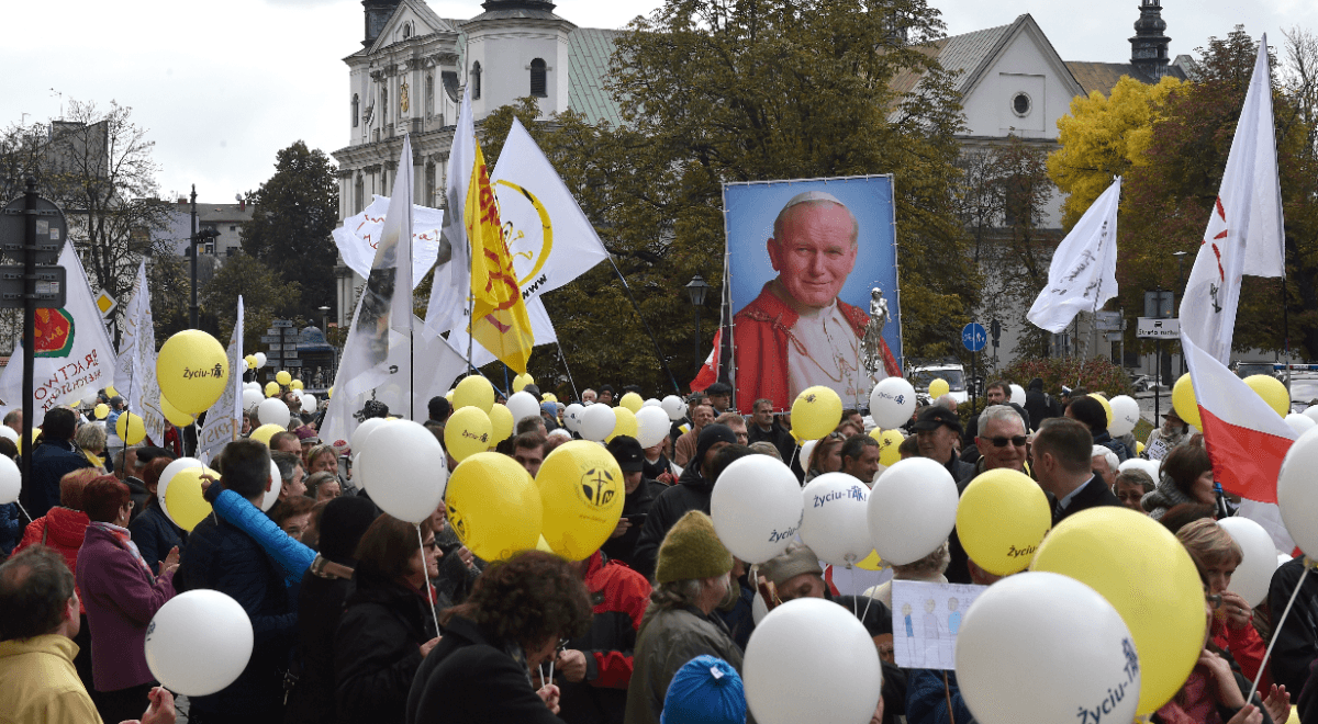"Podkreślamy znaczenie Jana Pawła II dla naszej historii". 2 kwietnia w kilku miastach przejdzie Marsz Papieski