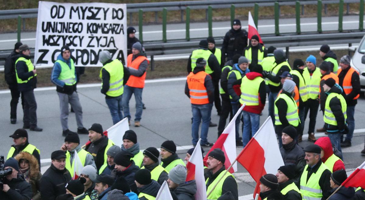 Łódzkie: protest rolników na S8. Droga S8 już przejezdna
