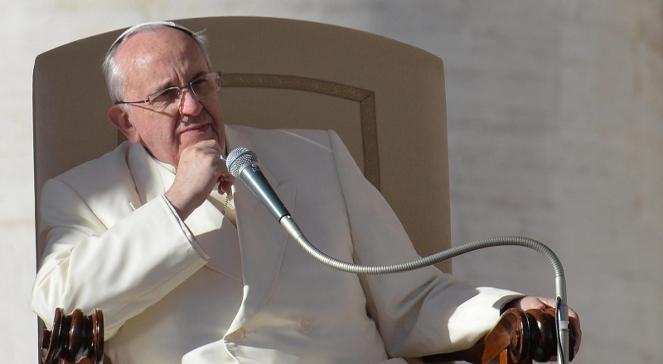 Papież ustanowił komisję do spraw zwalczania pedofilii w Kościele