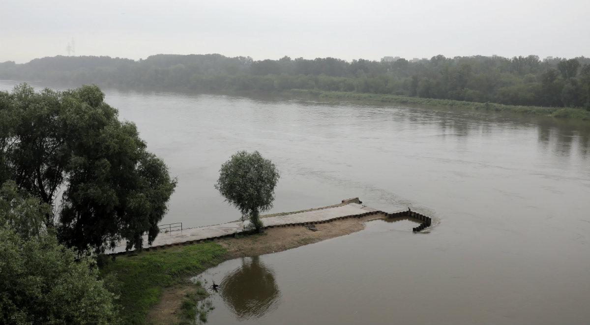 Wody Polskie zaprzeczają wersji warszawskiego ratusza. "Do Wisły wpłynęły ścieki, a nie wody opadowe"