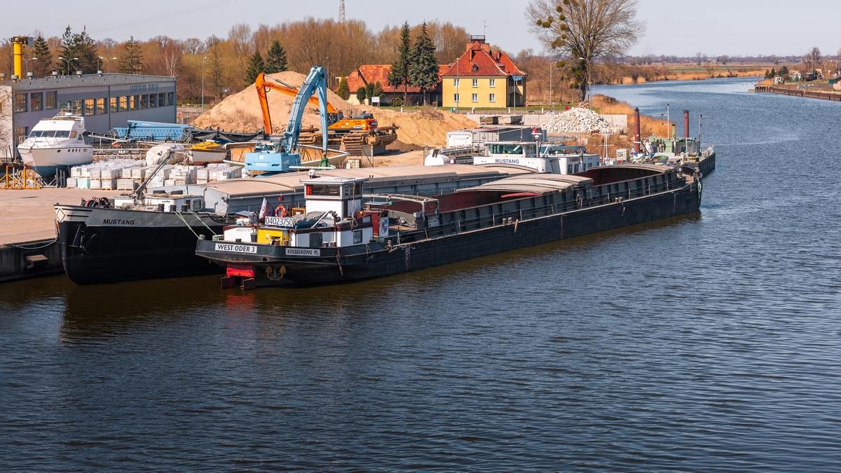 Rozbudowa portu w Elblągu. Duże poparcie dla rządowej propozycji, jest nowy sondaż