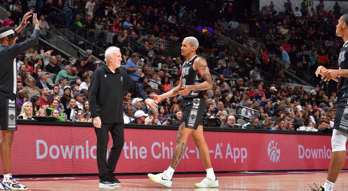 NBA: Spurs przegrali z Rockets. 14 punktów Sochana i specjalny materiał z Weekendu Gwiazd NBA