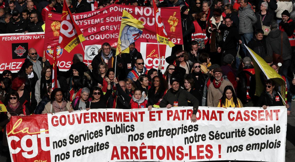 Francja: protesty przeciwko reformie emerytalnej. Na ulice miast wyszły tysiące osób
