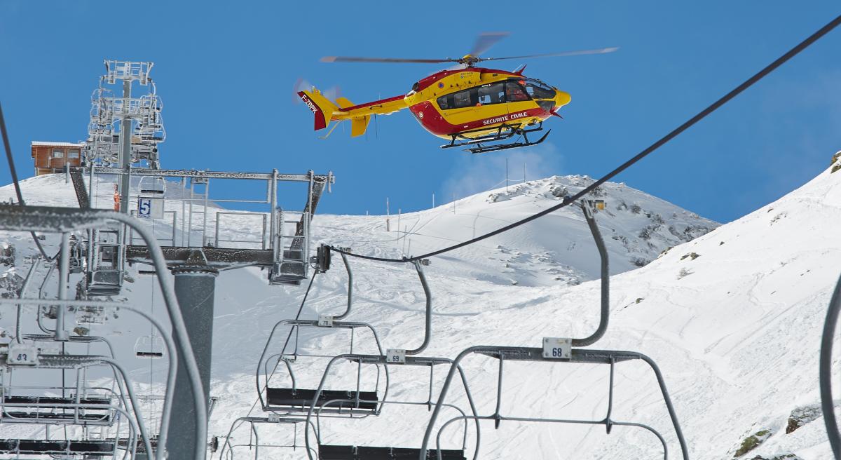 Katastrofa helikoptera we francuskich Alpach. Są ofiary śmiertelne