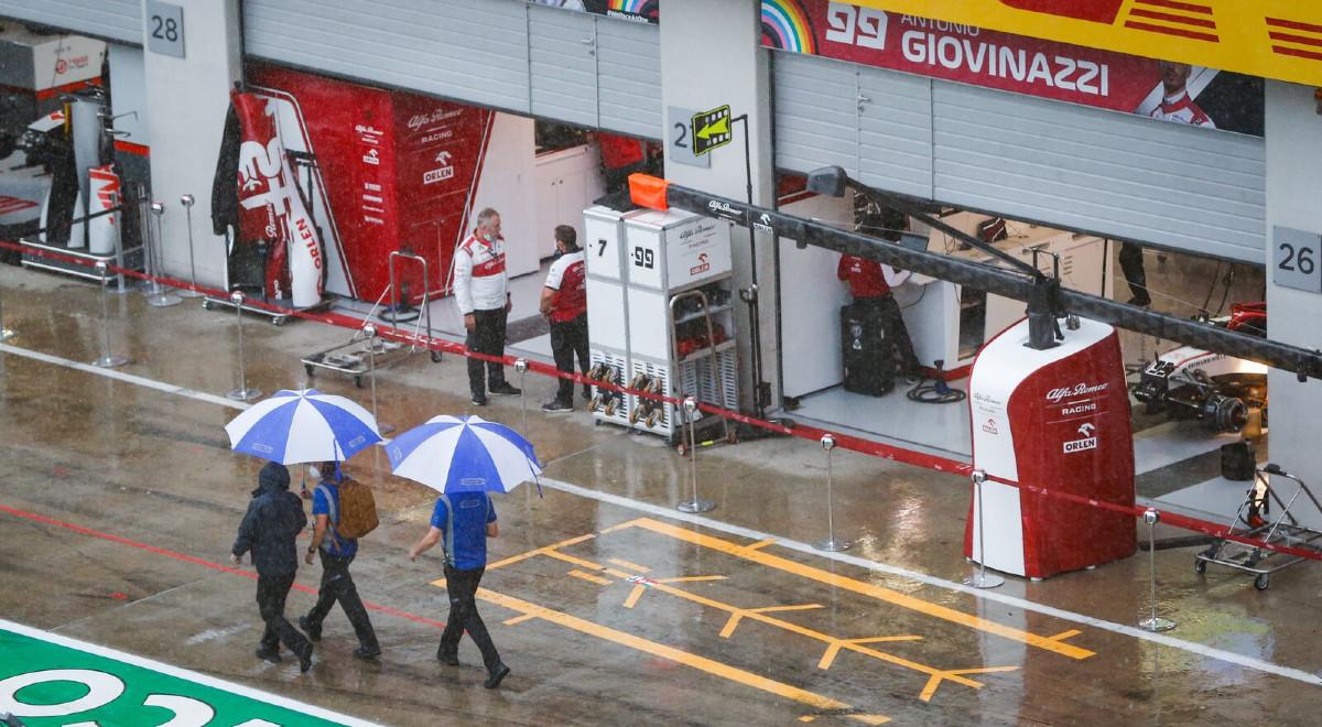 Formuła 1: deszcz storpedował trzeci trening. Kwalifikacje do GP Styrii pod znakiem zapytania