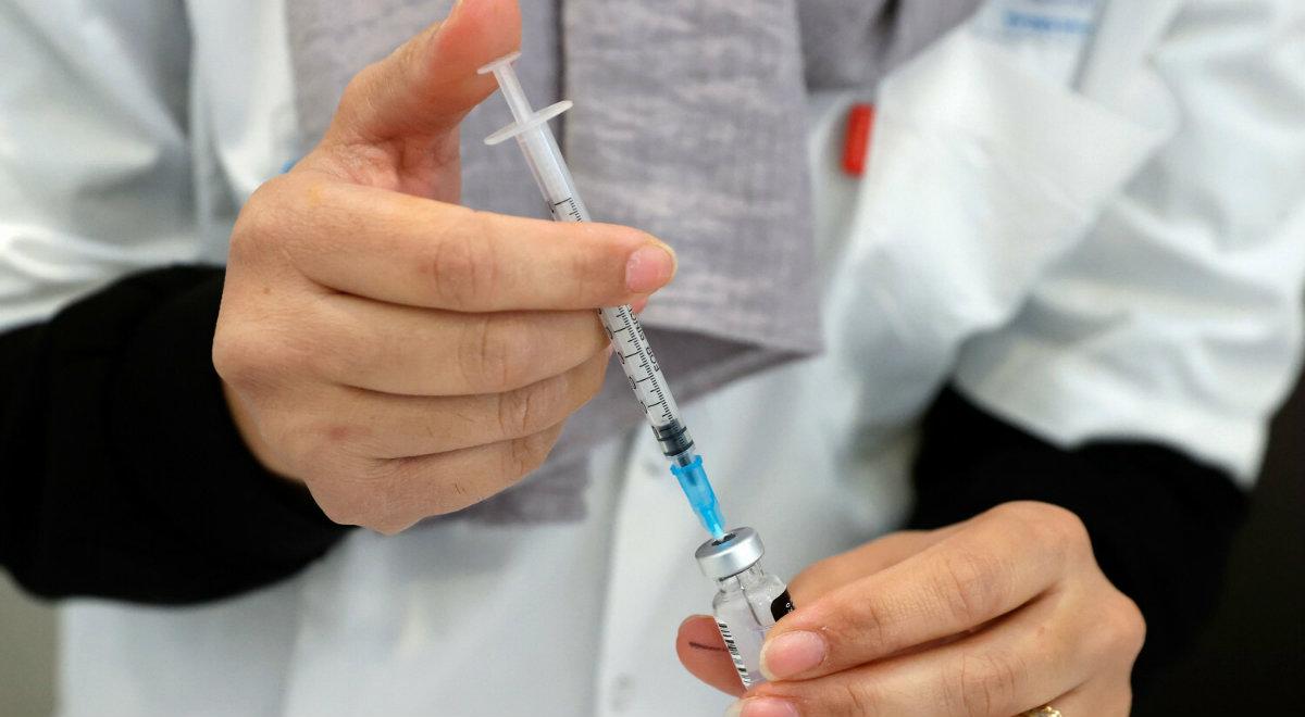 27 grudnia pierwsze szczepienia przeciw COVID-19. Dziś informacja w jakich szpitalach