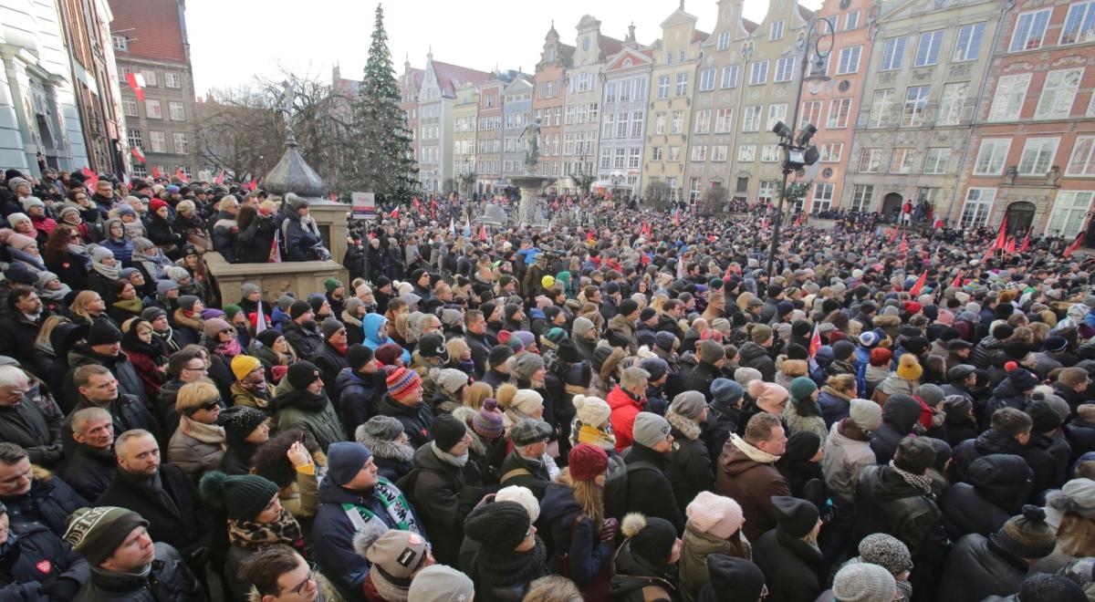 Policja: uroczystości pogrzebowe Pawła Adamowicza przebiegły spokojnie