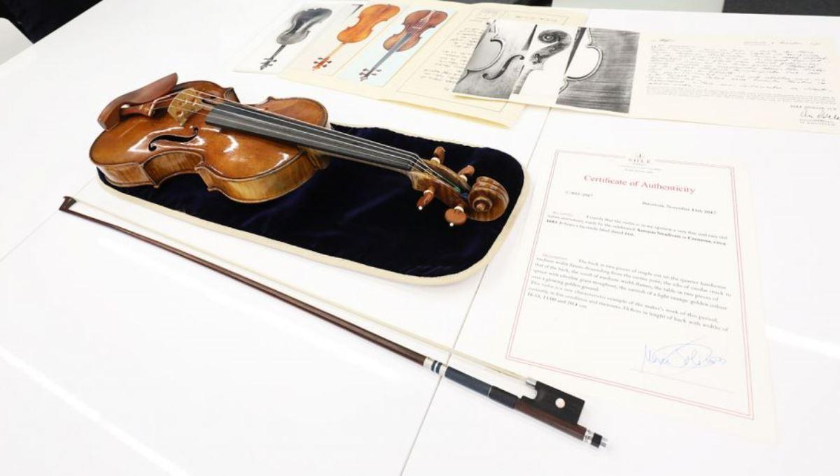 Najcenniejsze w Polsce skrzypce na wystawie w Zamku Królewskim w Warszawie