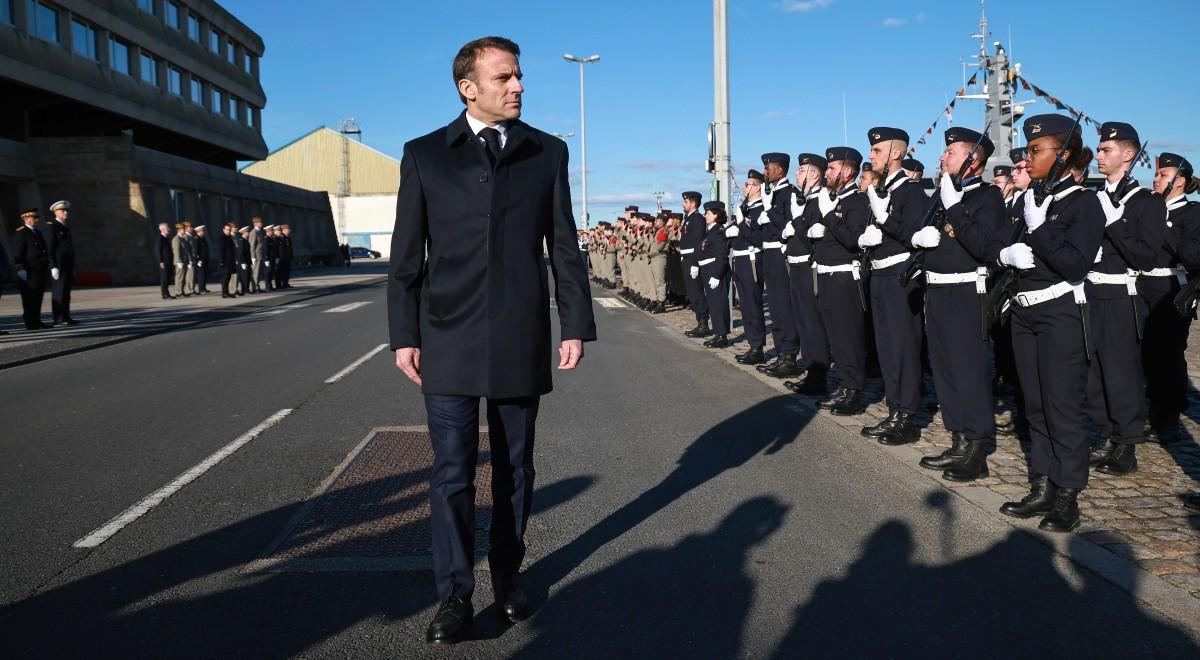 "Zadaniem Francji jest uniemożliwienie Rosjanom zwycięstwa". Stanowcza deklaracja Macrona