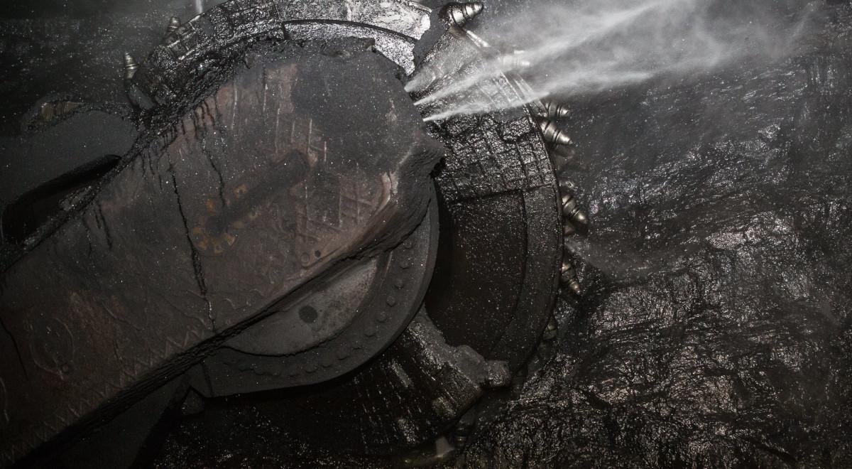 KE uważa węgiel koksowy za "surowiec strategiczny". Co to oznacza dla polskich kopalni?