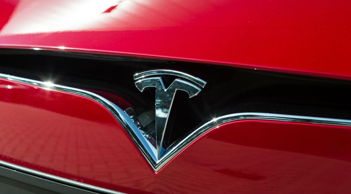 Tesla na sporym plusie w trzecim kwartale