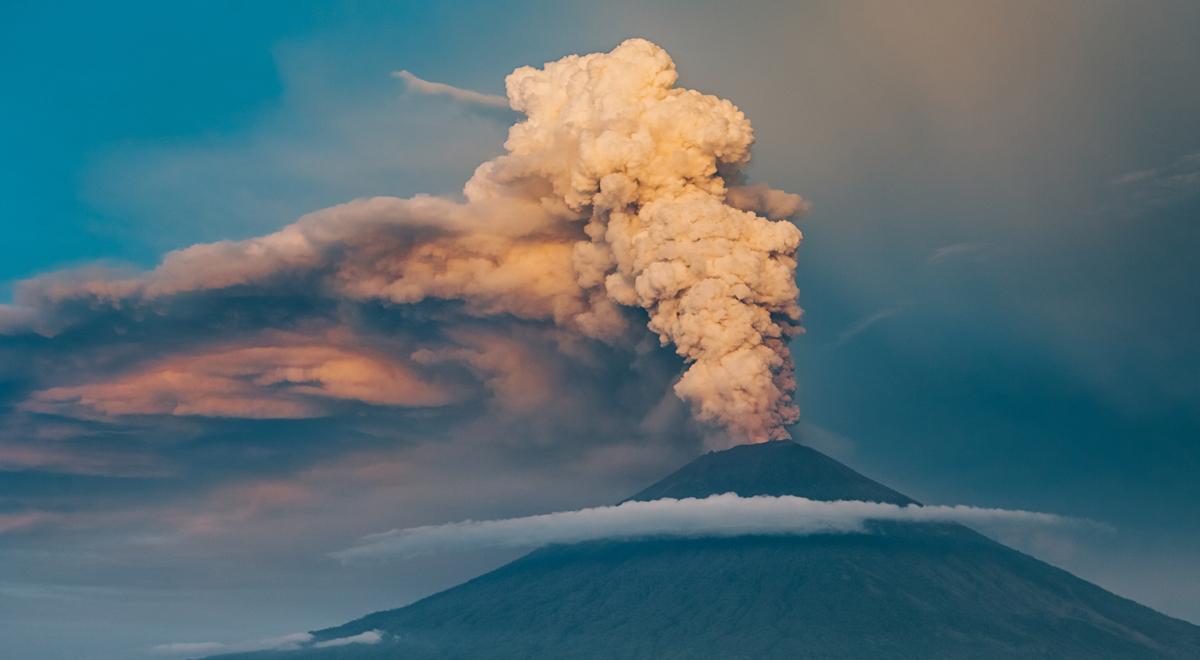 Nie tylko katastrofa. Negatywne i pozytywne skutki erupcji wulkanu