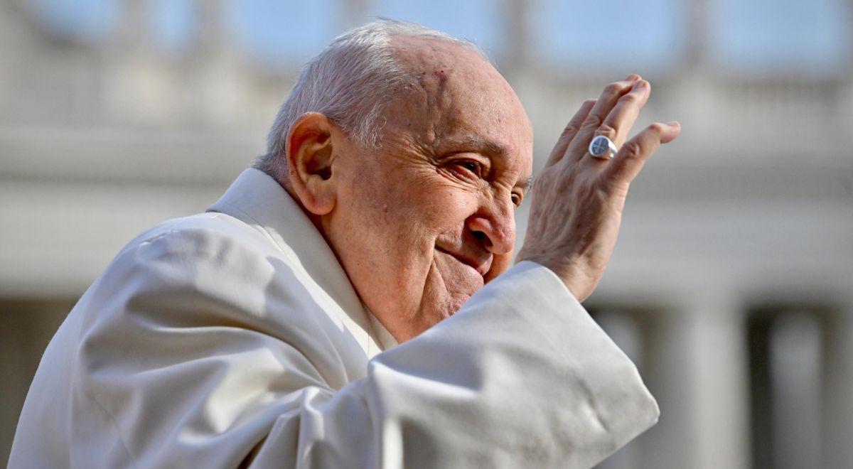 Wojna w Ukrainie. Papież mówił o "białej fladze". Szef włoskiego MSZ: jego słowa zostały wymuszone