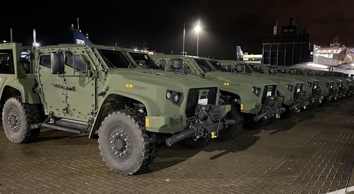 Na Litwę dotarły amerykańskie pojazdy opancerzone. Wilno otrzyma z USA w sumie trzysta maszyn