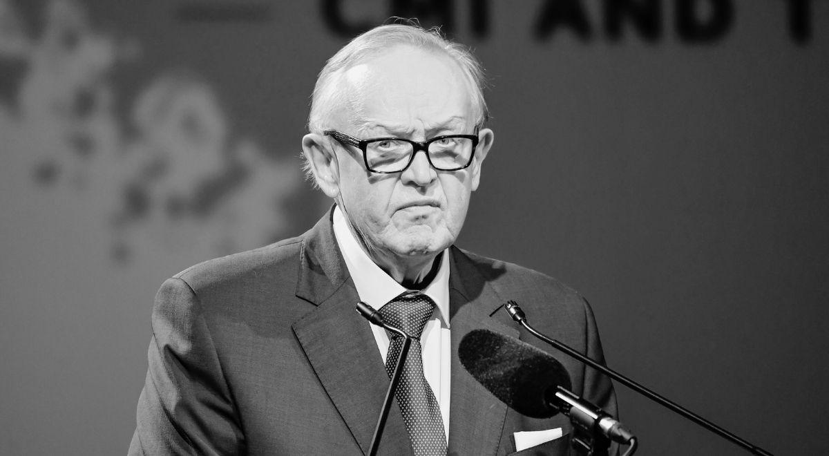 Zmarł Martti Ahtisaari, były prezydent Finlandii. Minister Rau: ze smutkiem żegnamy wybitnego dyplomatę