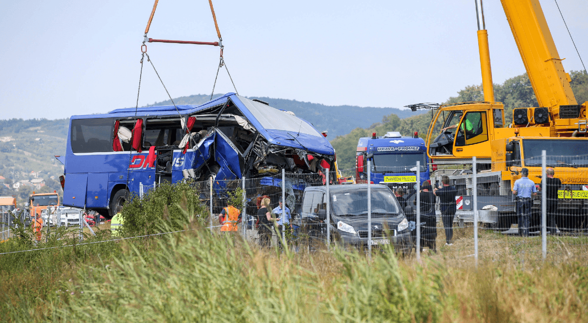 Nowe informacje w sprawie wypadku autokaru w Chorwacji. Wątpliwości dotyczą biura podróży