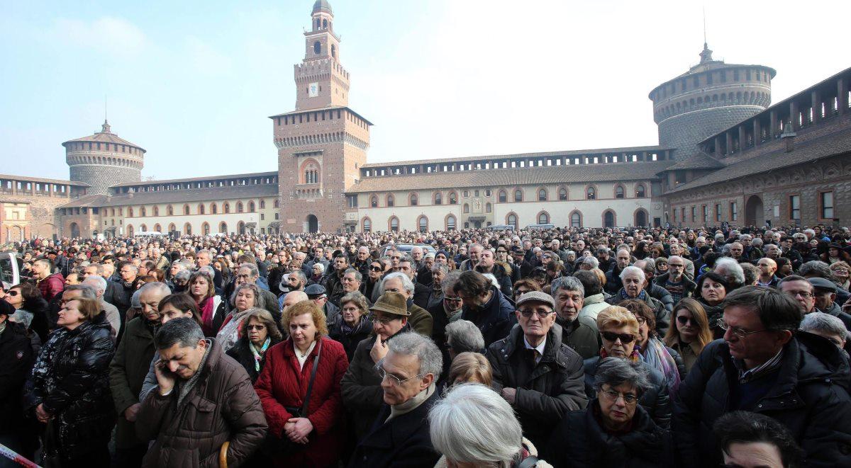 W Mediolanie pożegnano Umberto Eco. "Byłeś, jesteś i będziesz dumą tego kraju"