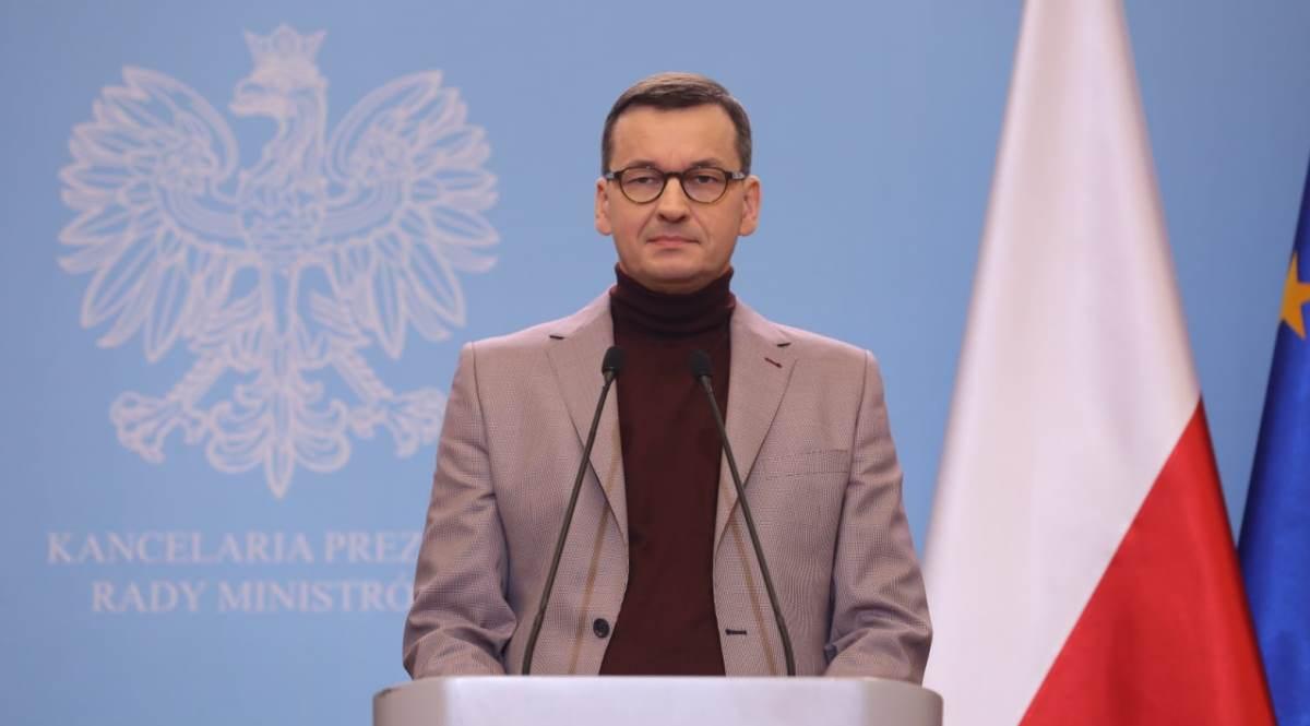 "Nie ma powodów do niepokoju". Premier przedstawił plan ochrony Polaków przed koronawirusem