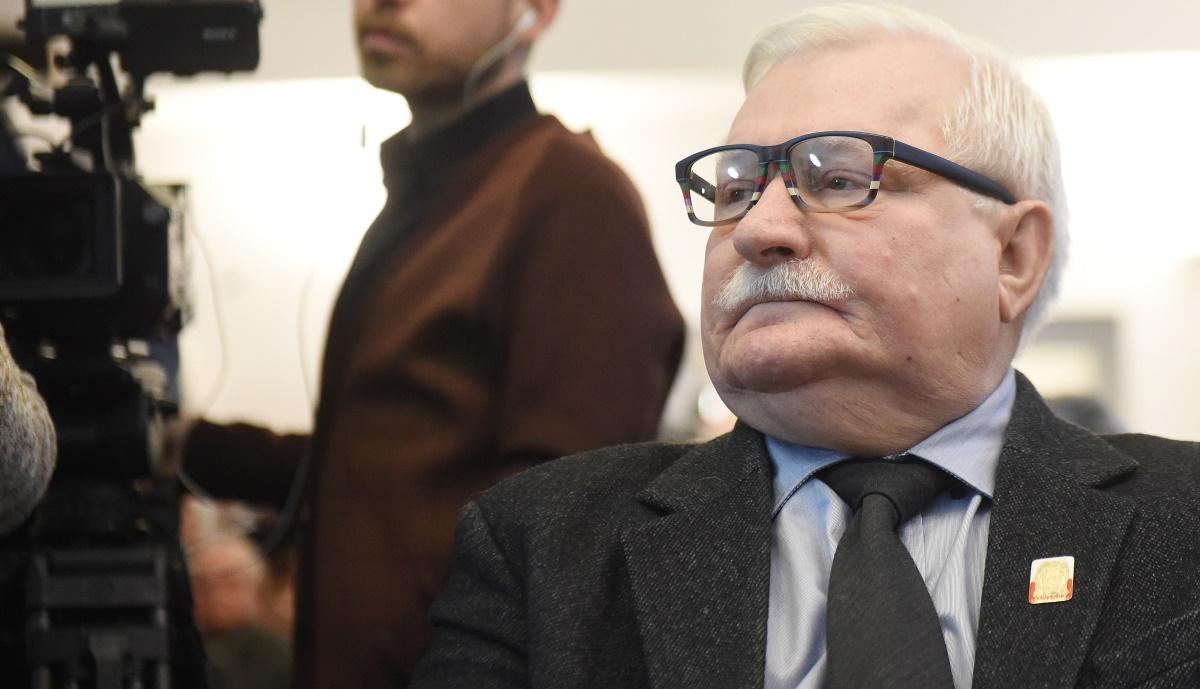 Lech Wałęsa na konferencji IPN: to nie są moje papiery 