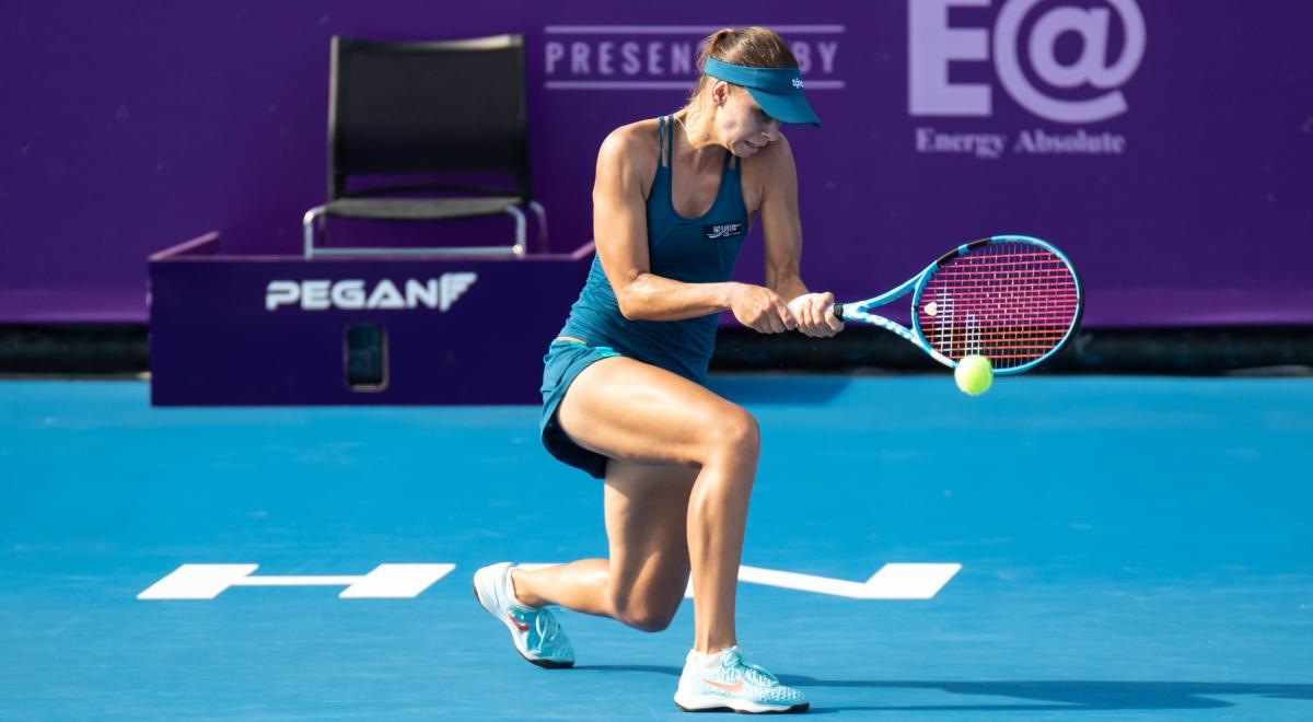 WTA Nowy Jork: awans Magdy Linette do półfinału po ciężkim boju 