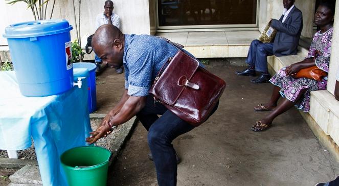 WHO: rośnie liczba ofiar śmiertelnych epidemii Eboli