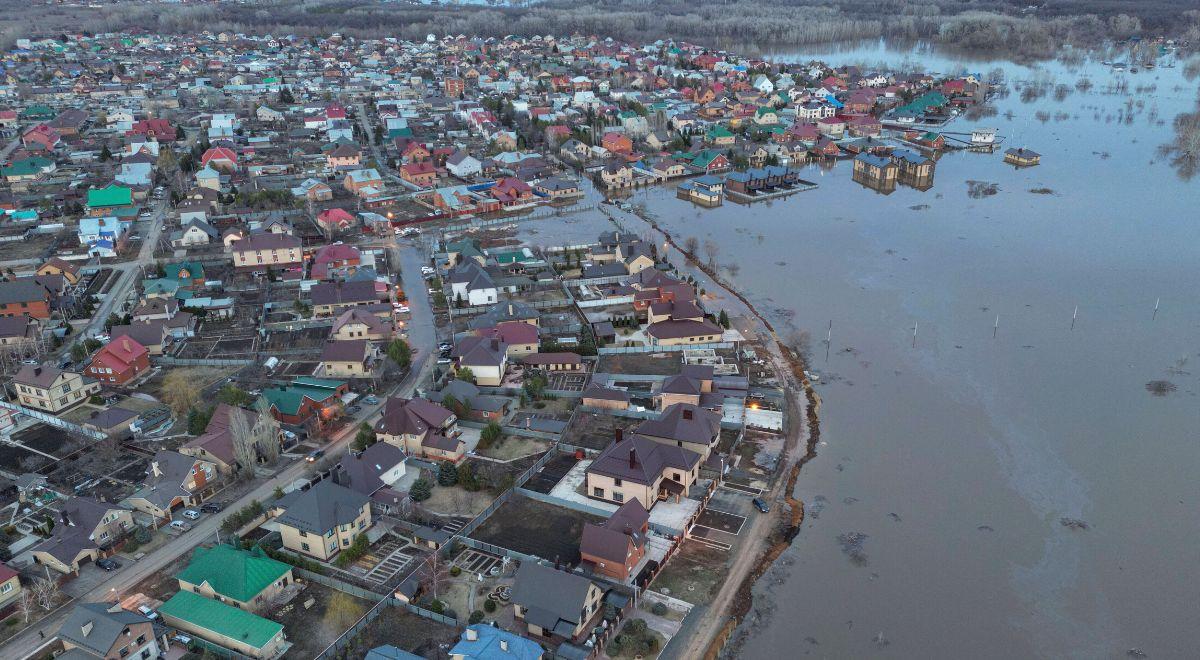 Eksperci alarmują. Na zalanych terenach Syberii możliwe zagrożenie radioaktywne
