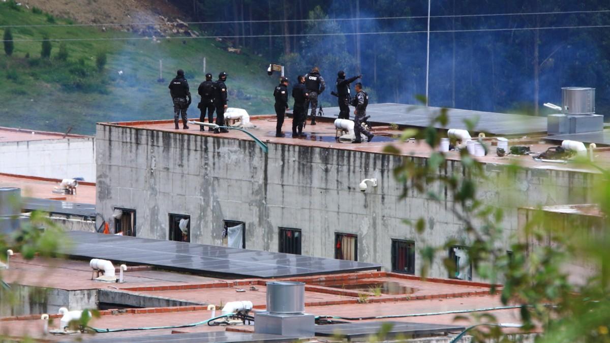 Ekwador: wojna gangów w więzieniu. 800 policjantów i żołnierzy wezwanych do pacyfikacji
