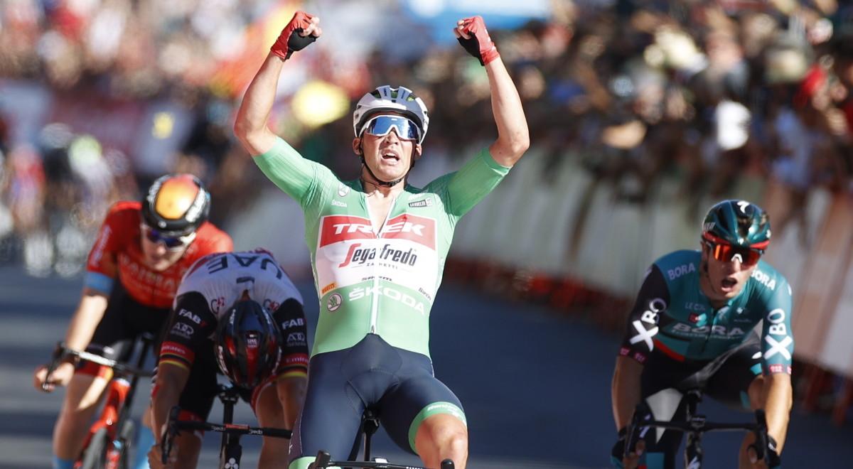 Vuelta a Espana: Pedersen wygrał szesnasty etap. Upadek Roglicia na finiszu 