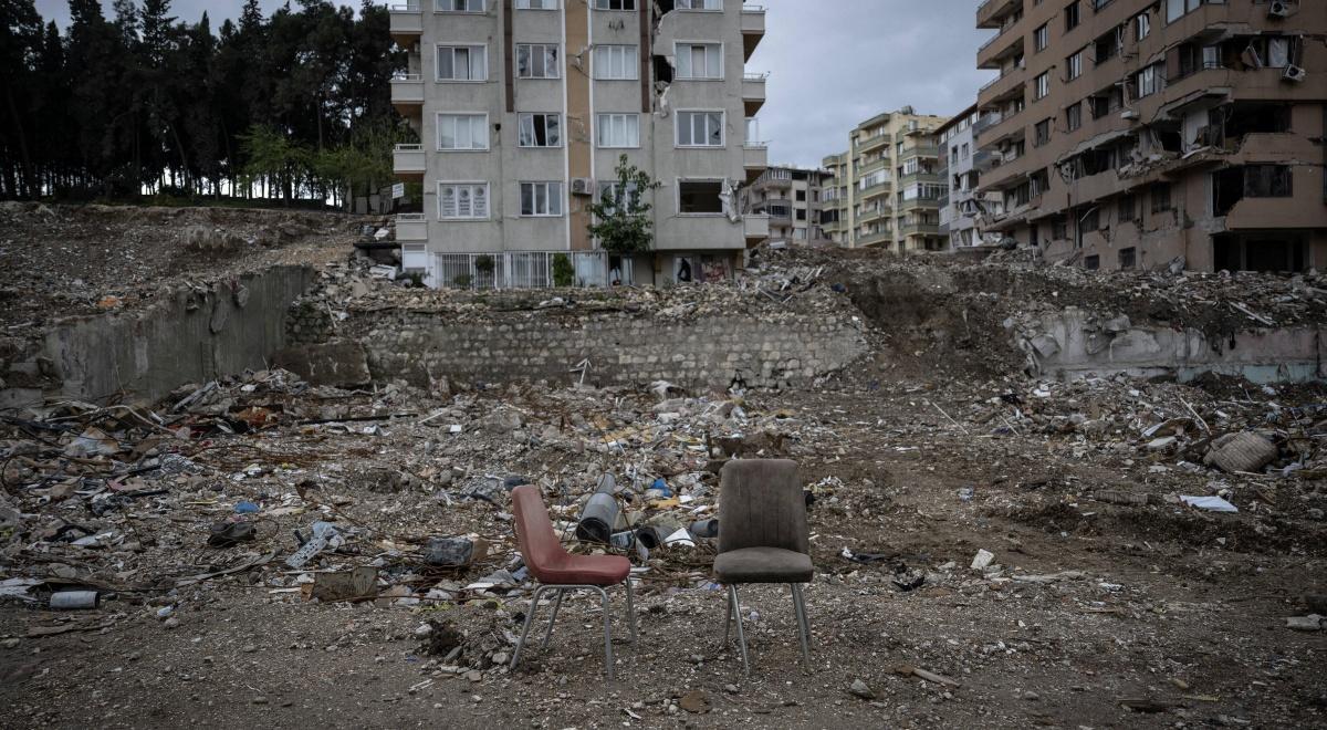 Dwa miesiące po trzęsieniu ziemi w Turcji. "Towarzyszymy ludziom w żałobie"