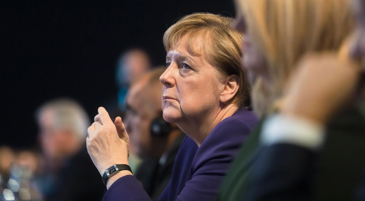Niemiecki think tank krytycznie o odznaczeniu dla Merkel. Wytyka jej błędy w polityce wobec Rosji i energetyce