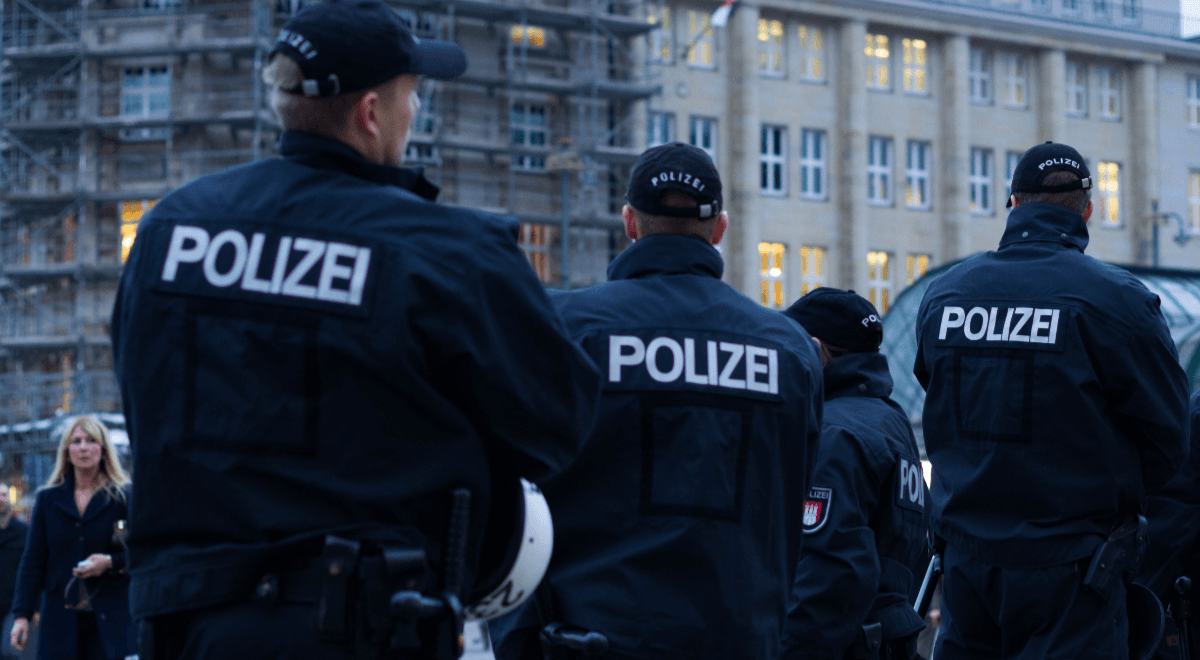 Zamieszki z udziałem migrantów w Niemczech. Kilkudziesięciu rannych