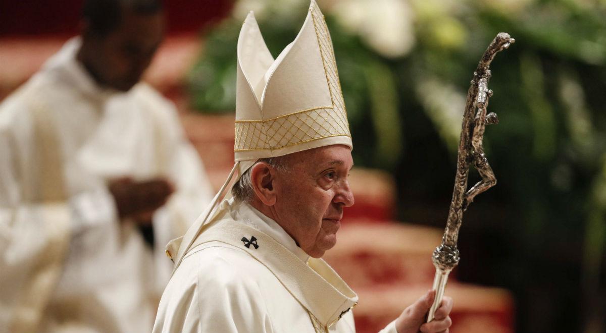 Franciszek podsumował synod. "Papież pozostał wierny idei celibatu"