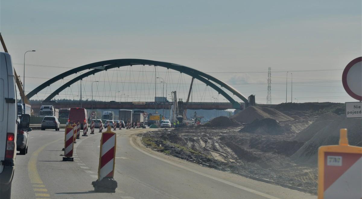 Uwaga! Nocne utrudnienia w ruchu na węźle Gdańsk Południe. Chodzi o prace związane z budową wiaduktu