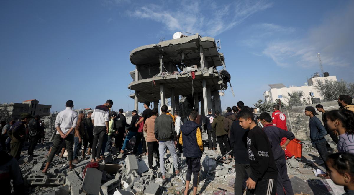Rośnie liczba zabitych i rannych w Strefie Gazy. Większość ofiar to kobiety i dzieci