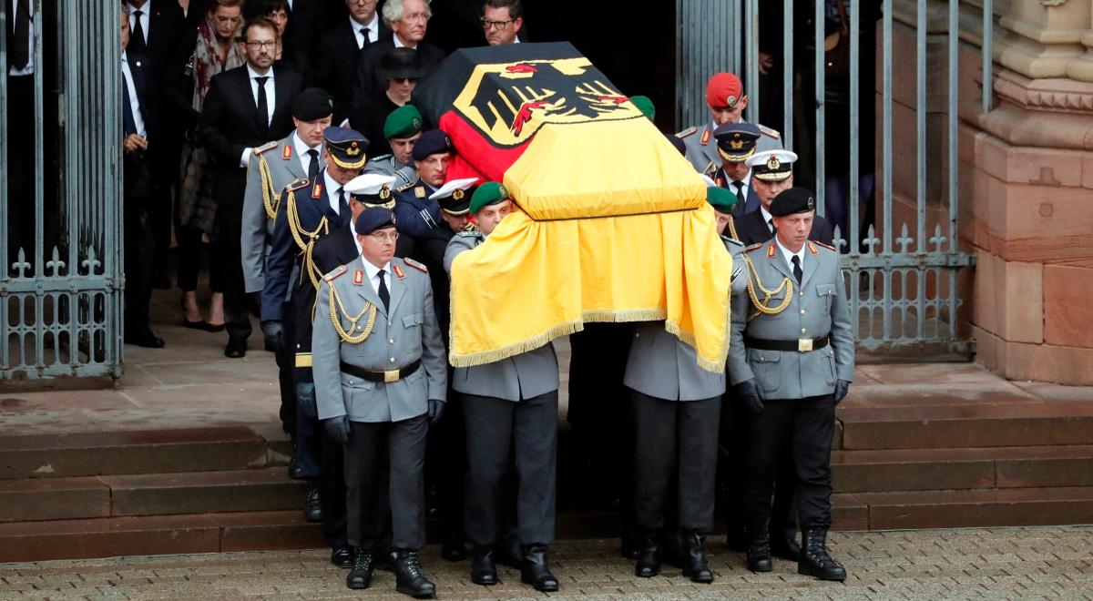 Ostatnie pożegnanie byłego kanclerza Niemiec Helmuta Kohla 