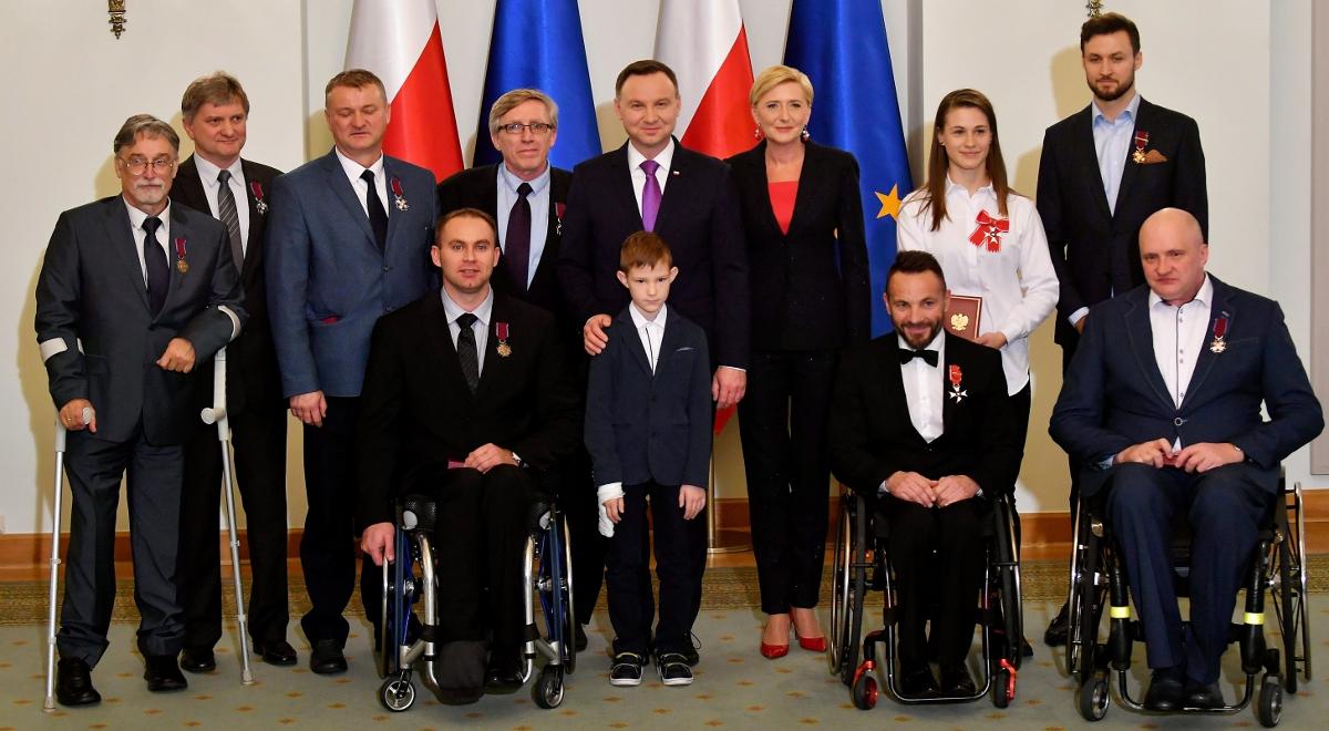 Prezydent Andrzej Duda wręczył odznaczenia państwowe paraolimpijczykom