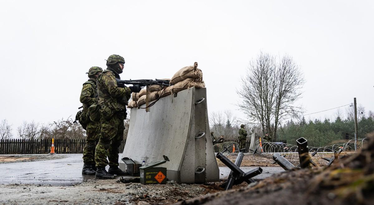 Kraje bałtyckie budują linię umocnień na granicy z Rosją. Szef MSZ Litwy: czujemy zbliżającą się wojnę