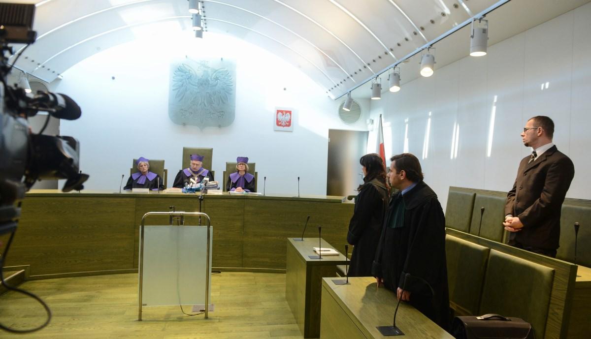Sąd Najwyższy uniewinnił sędziego obwinionego o kradzież 50 złotych na stacji paliw
