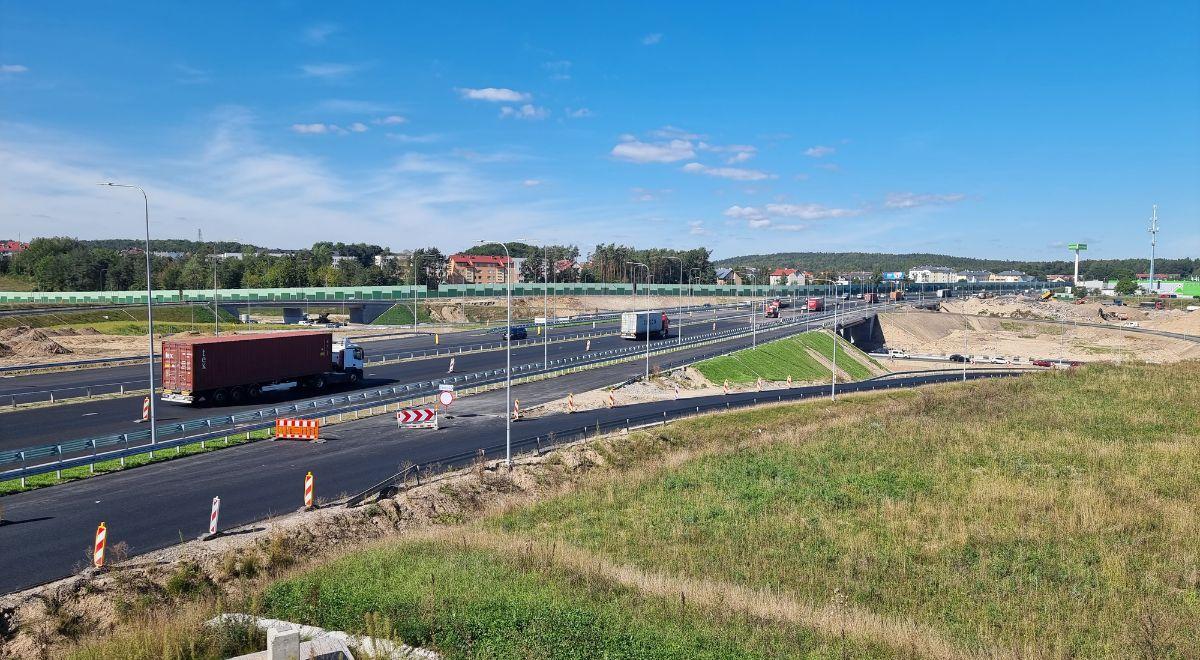 Ukończono pracę na odcinku Piotrków Trybunalski-Kamieńsk. GDDKiA: do końca roku zakończą się wszystkie prace na A1