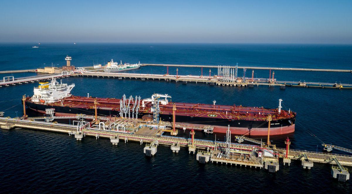 Skokowo wzrasta znaczenie dostaw ropy naftowej drogą morską. PERN: rośnie rola gdańskiego Naftoportu
