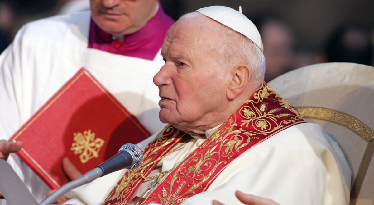 "Papież stał się ofiarą oszustwa". Wicedyrektor Muzeum Jana Pawła II wskazał wnioski z raportu