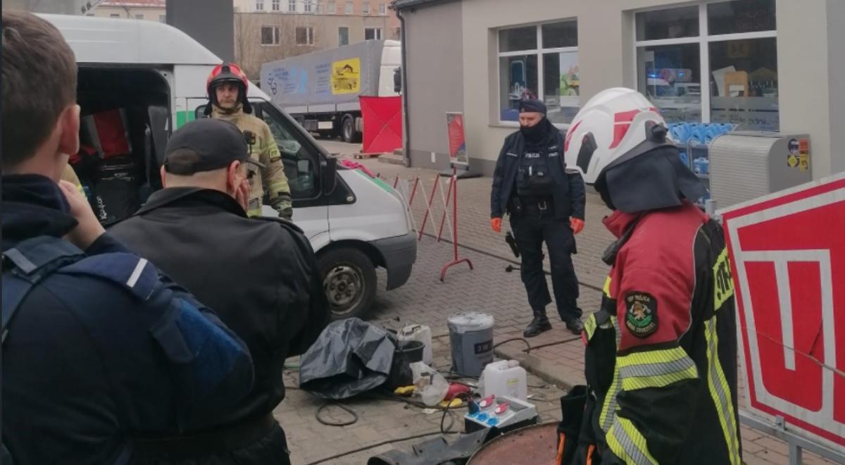 Wybuch na stacji paliw w Zgorzelcu. "Siła eksplozji wyrzuciła pracownika na dach"
