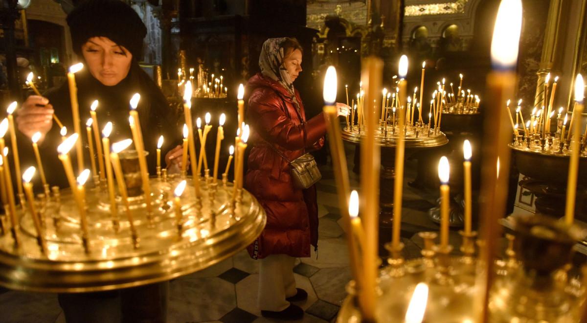 Święta w cieniu rosyjskiej agresji. Prawosławni Ukraińcy obchodzą Boże Narodzenie