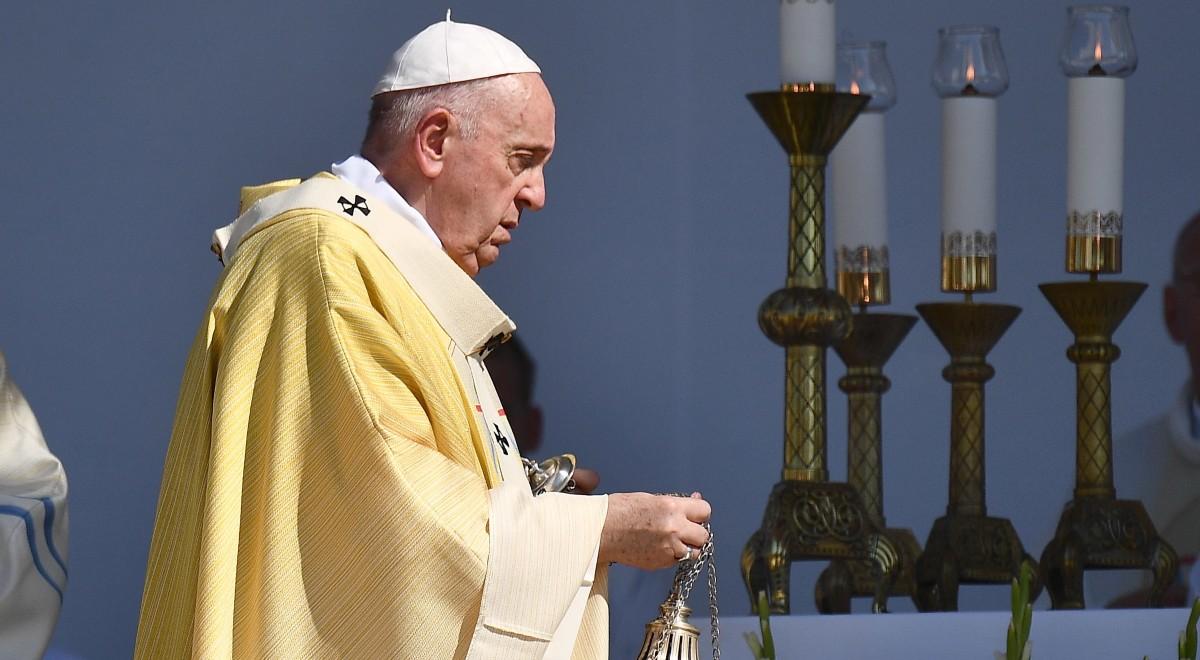 "W sercu Europy rodzi się pytanie: czy straciliśmy zapał głoszenia świadectwa?". Papież z wizytą na Słowacji