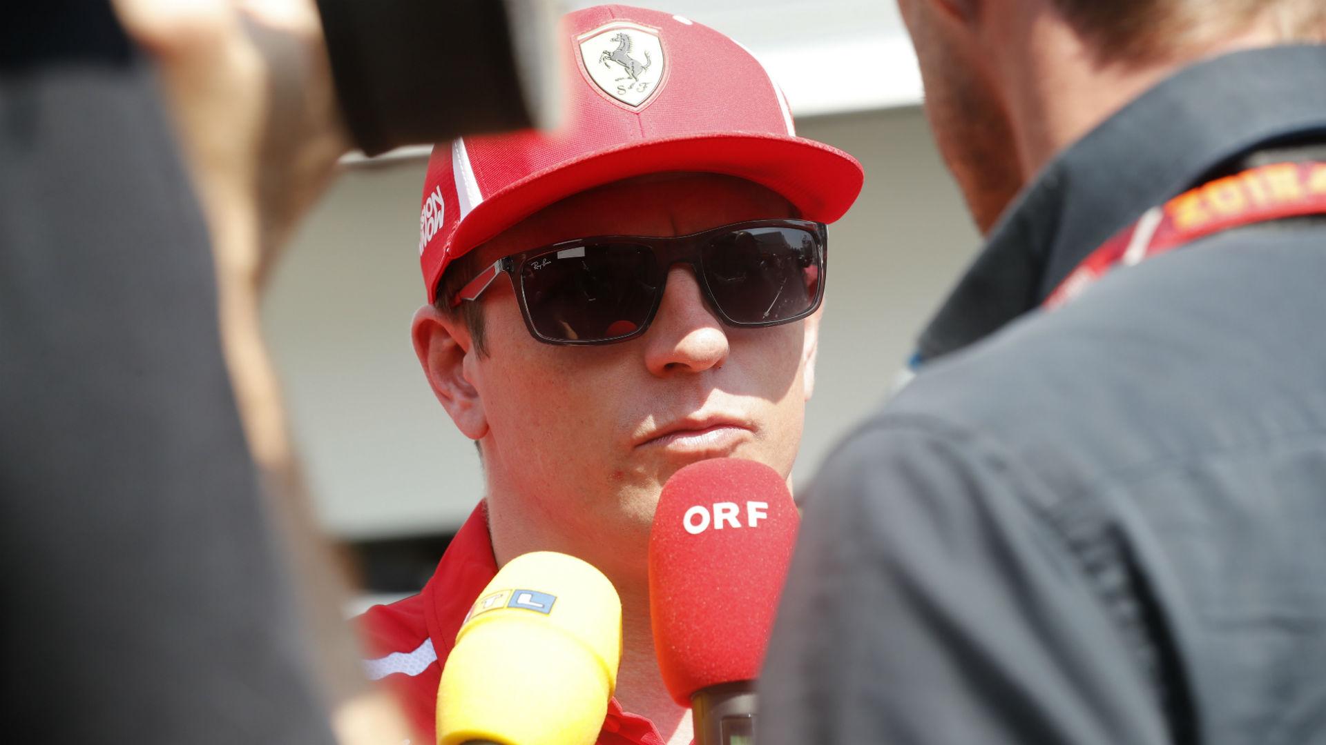 Formuła 1: Kimi Raikkonen nie żałuje odejścia z Ferrari. "Będę mógł spędzać więcej czasu z rodziną"